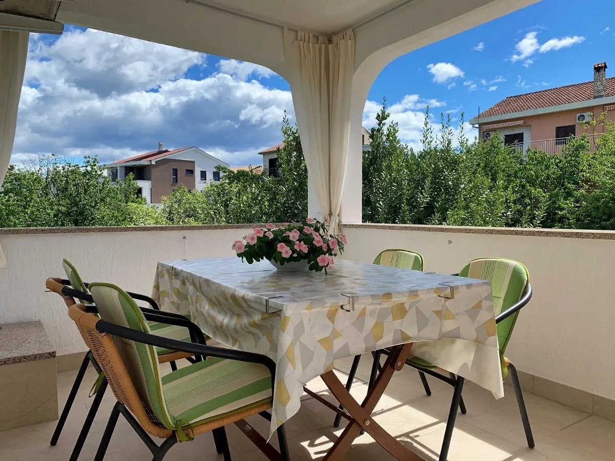 Apartments By The Sea Silo, Krk - 18710 Croatia
